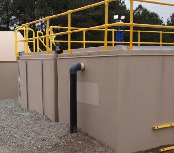 Rectangular fiberglass tanks can be equipped with railings, catwalks, and ladders.
